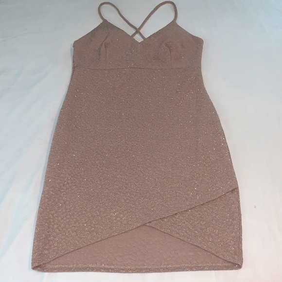 Windsor Dresses & Skirts - Windsor Taupe Textured Sparkle Mini Dress Large